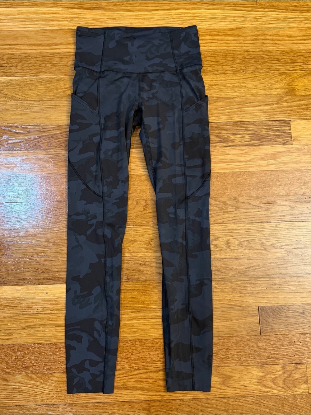 Lululemon Fast and Free Tight II 25" *Non-Reflective Nulux Incognito Camo - SZ 2